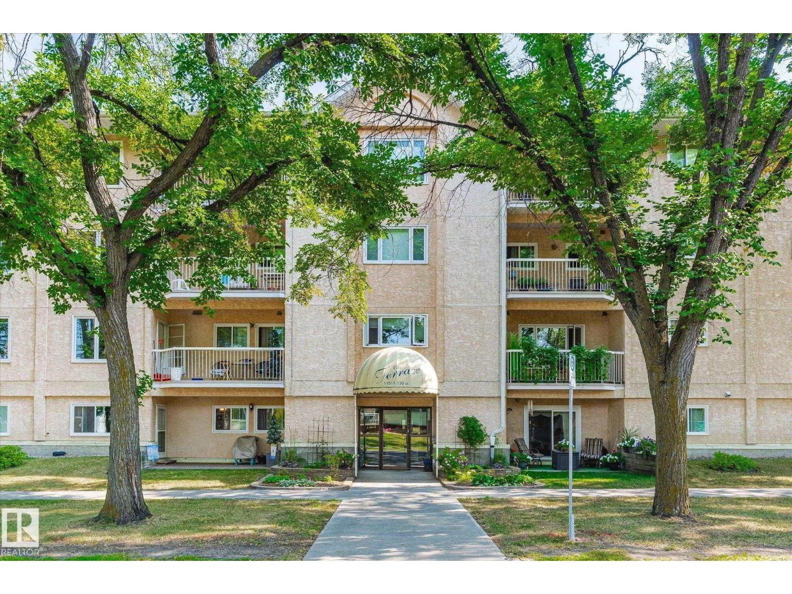 #304 11511 130 ST NW