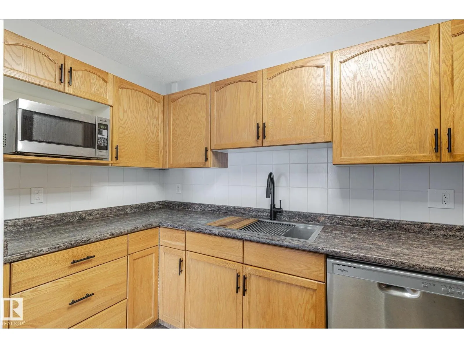 #304 11511 130 ST NW