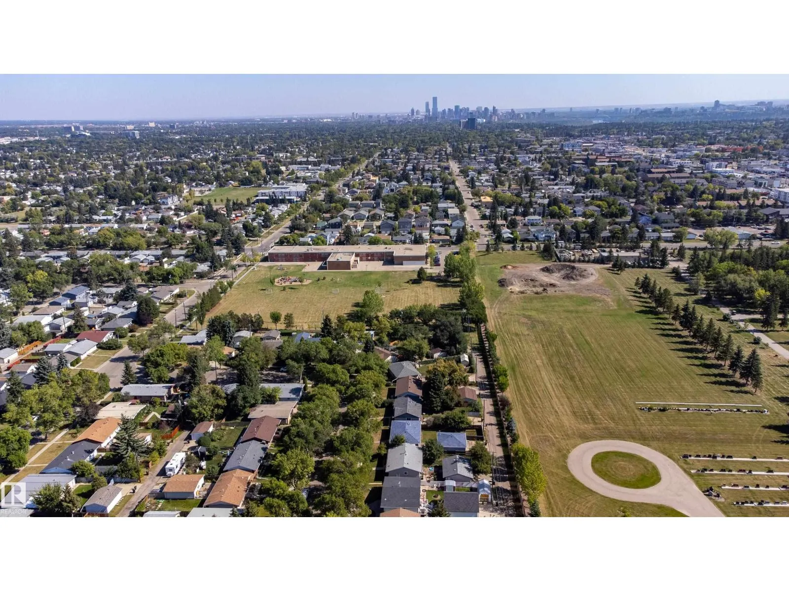 16505 103 AV NW