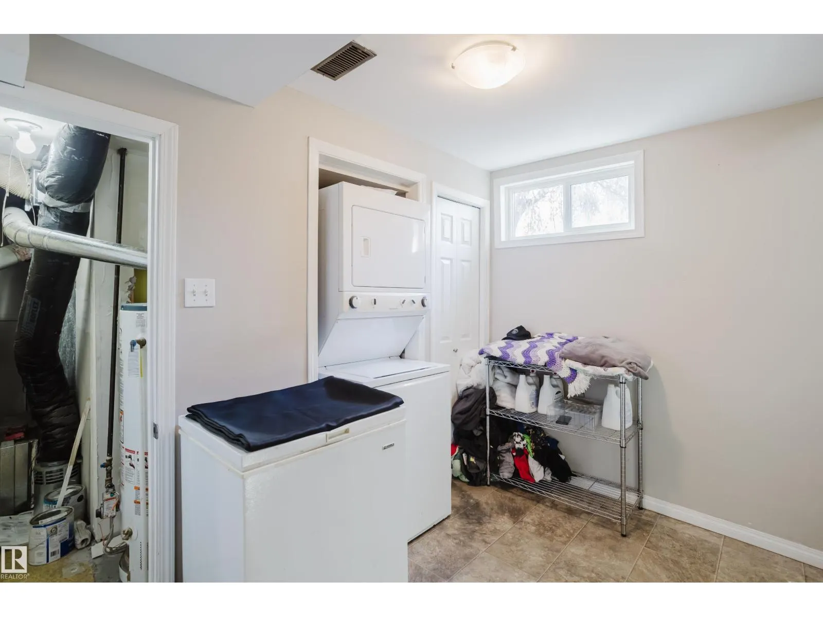 16505 103 AV NW