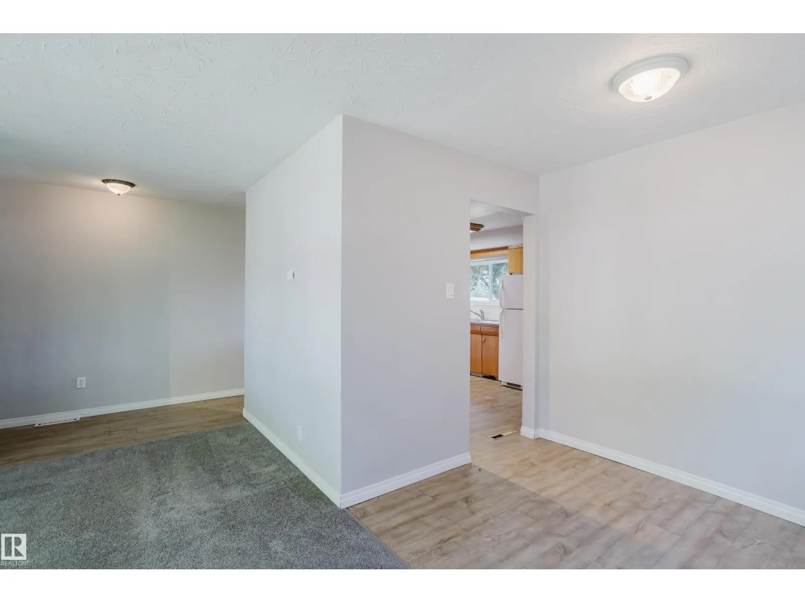 16505 103 AV NW