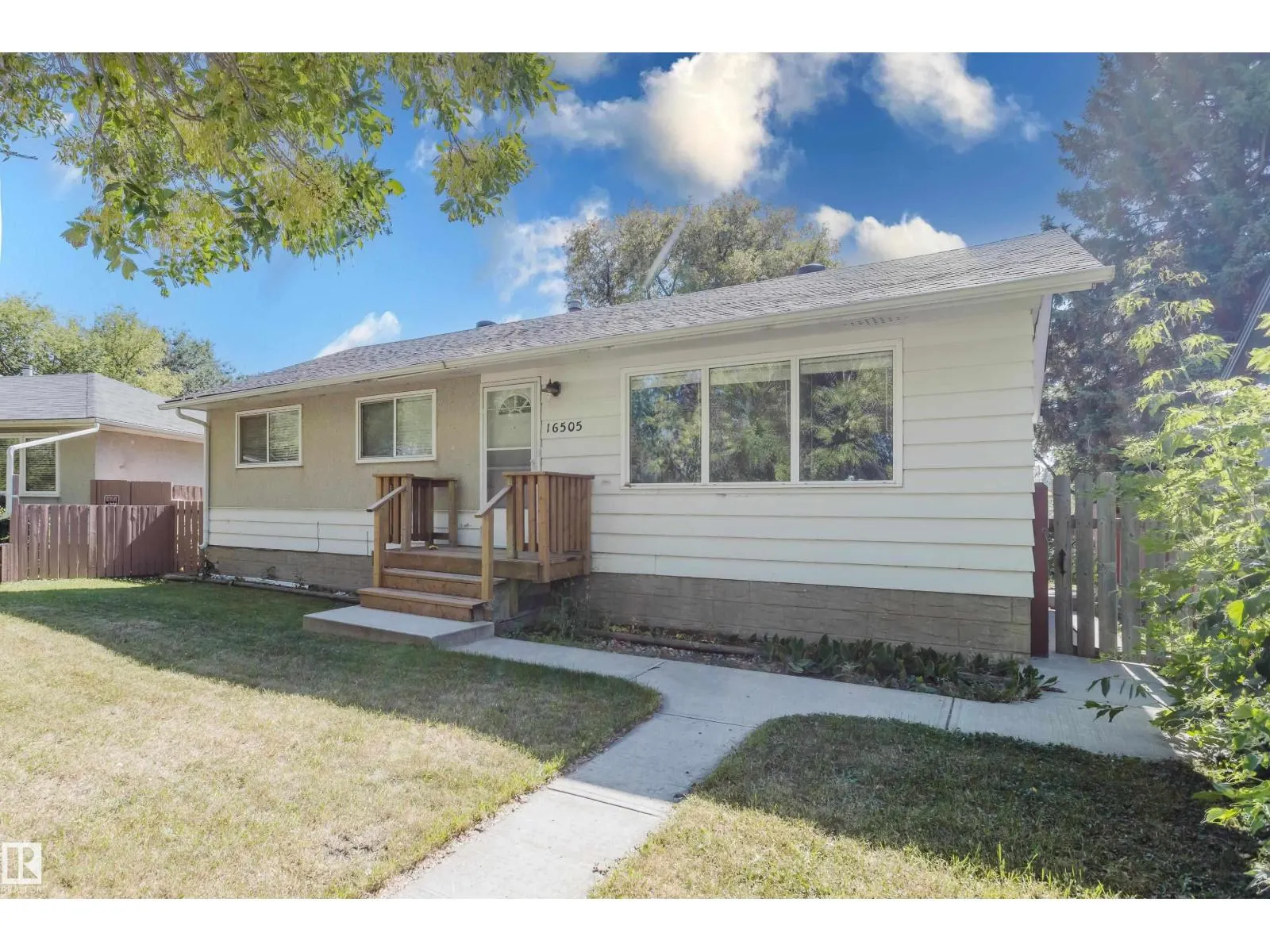 16505 103 AV NW