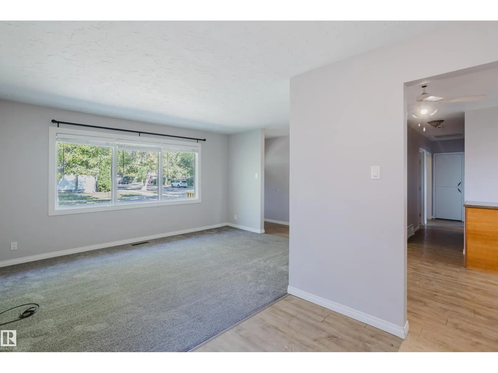 16505 103 AV NW