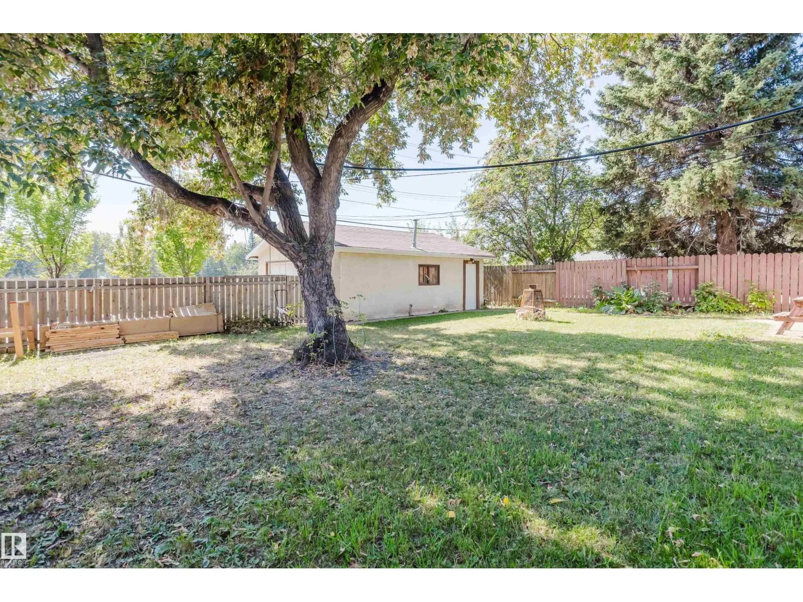 16505 103 AV NW