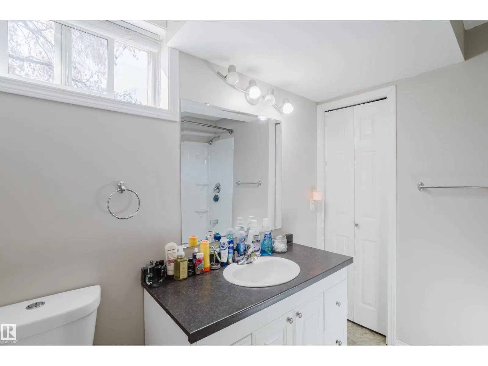 16505 103 AV NW