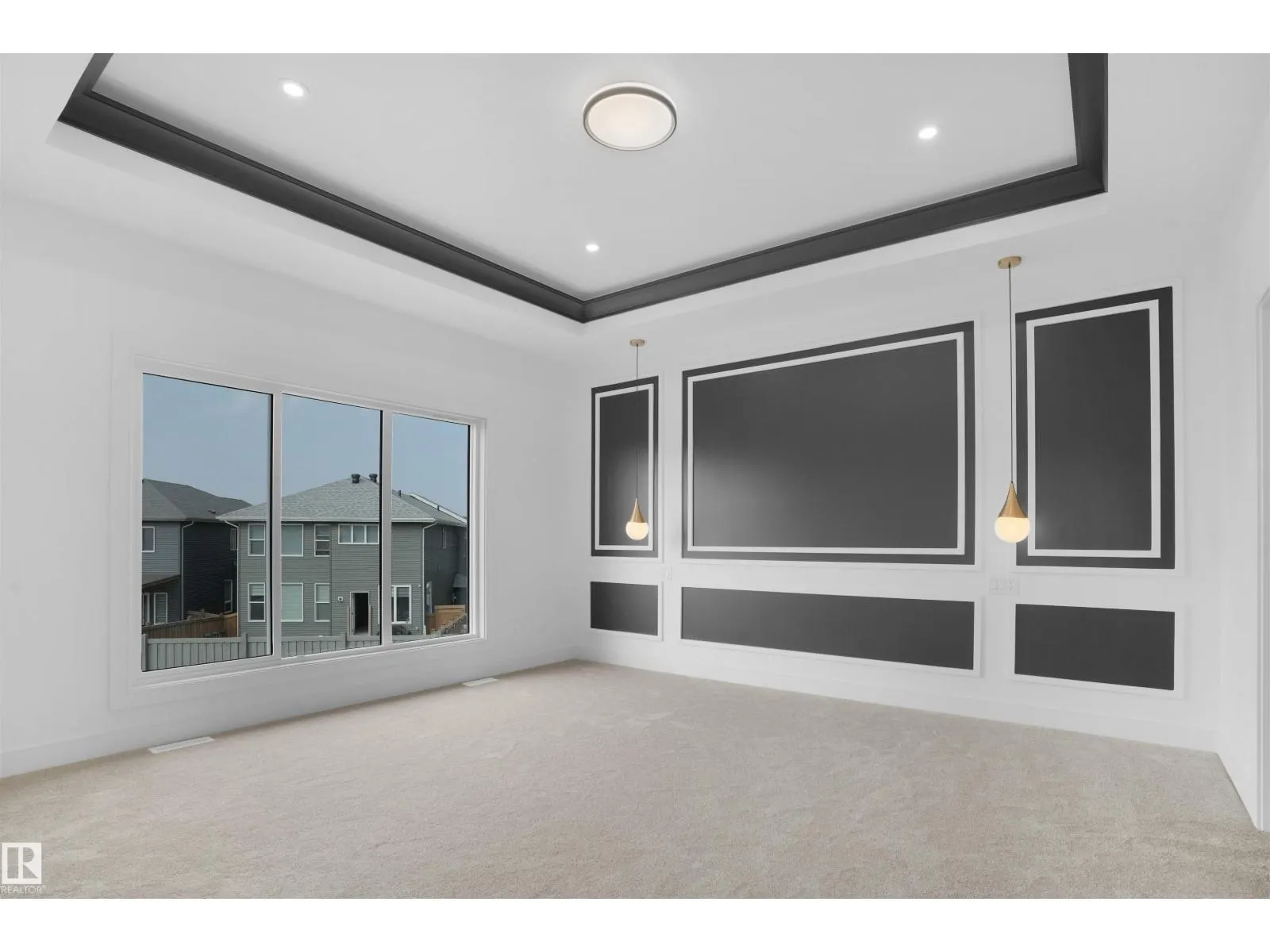 22139 81 AV NW