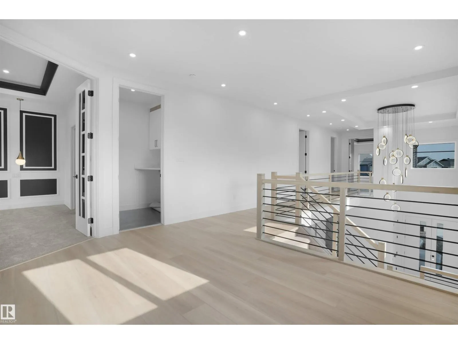 22139 81 AV NW