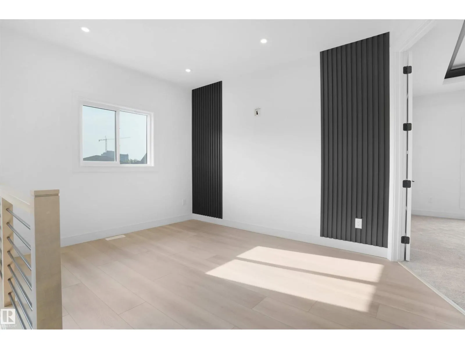 22139 81 AV NW