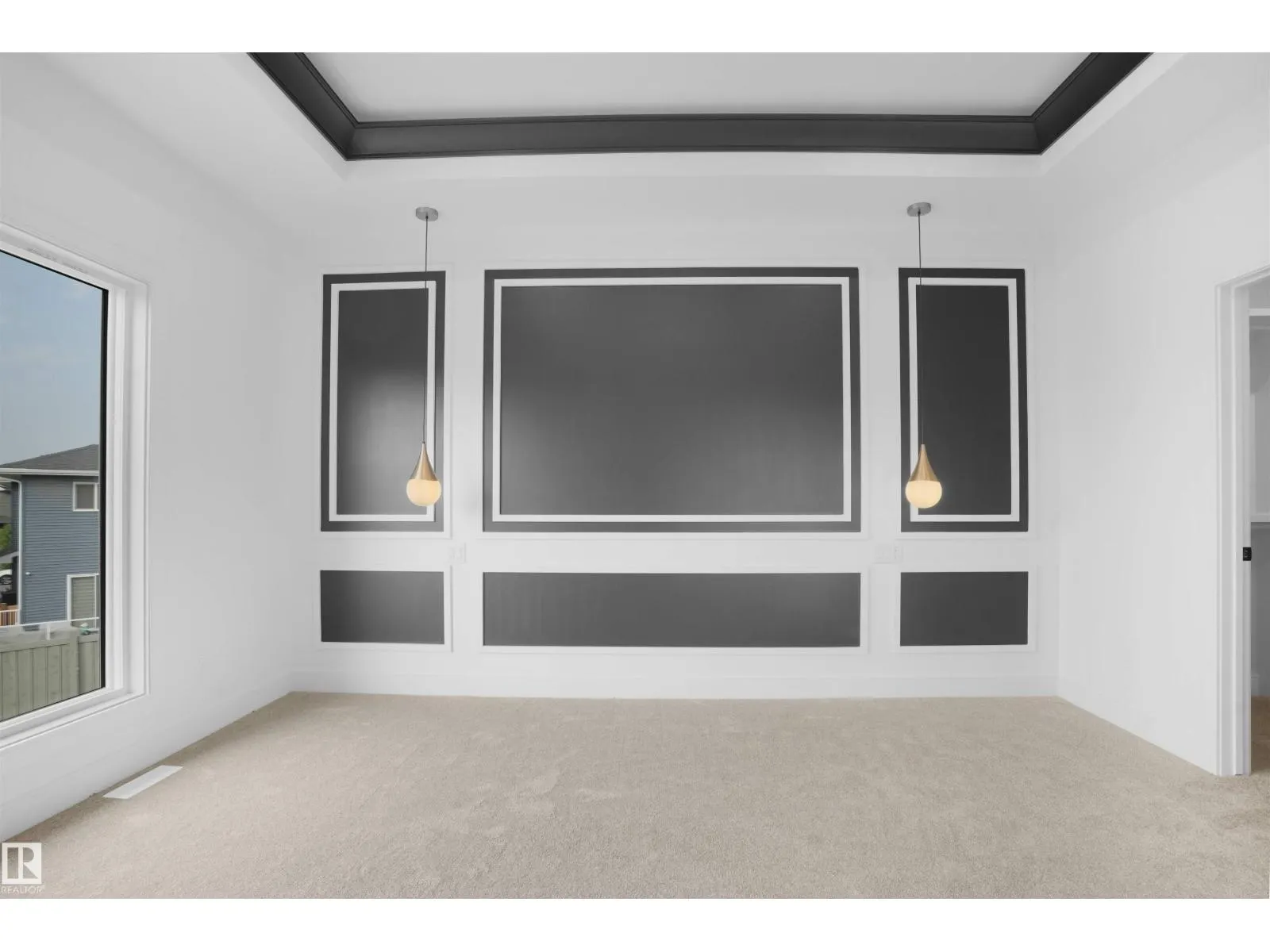 22139 81 AV NW