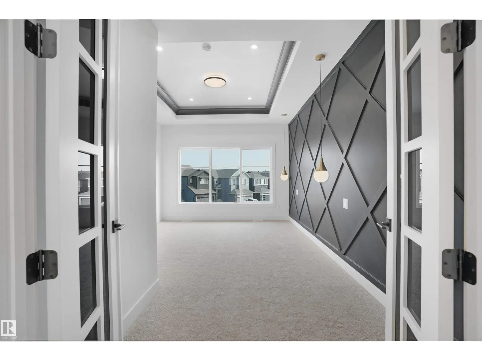 22139 81 AV NW