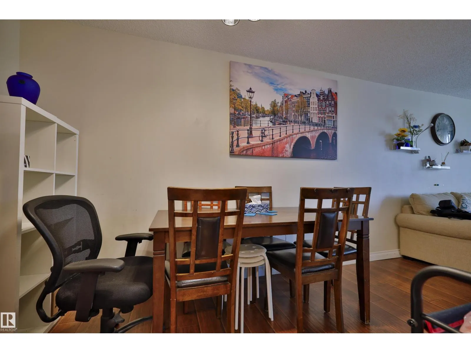 #505 10175 109 ST NW