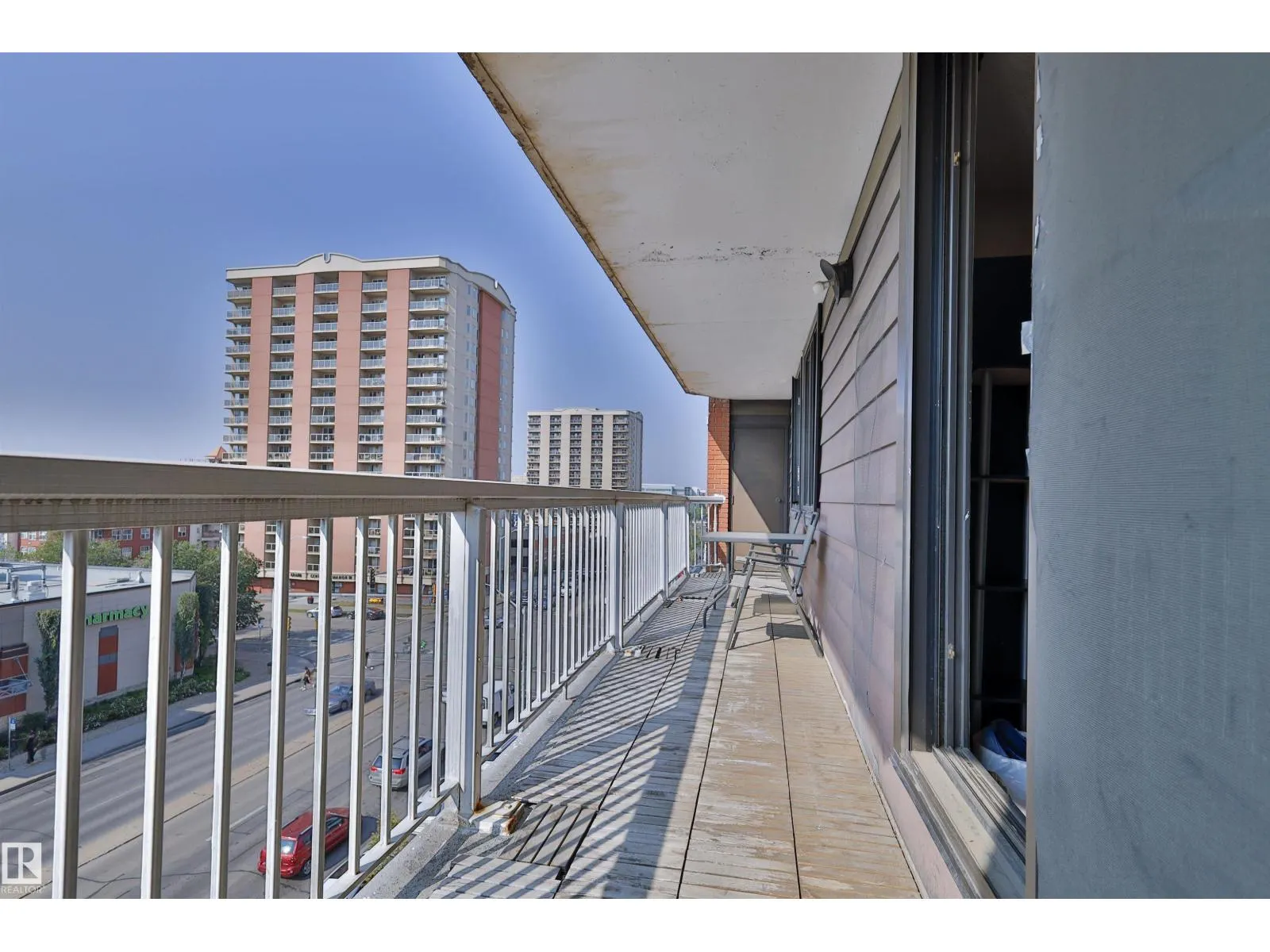 #505 10175 109 ST NW