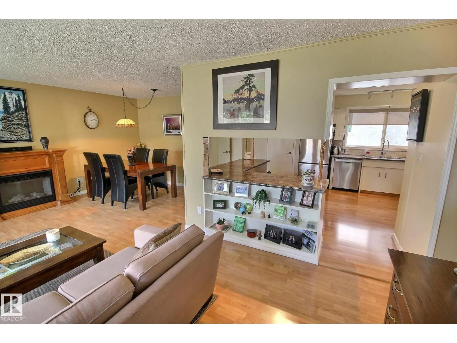 2 WASCANA ST