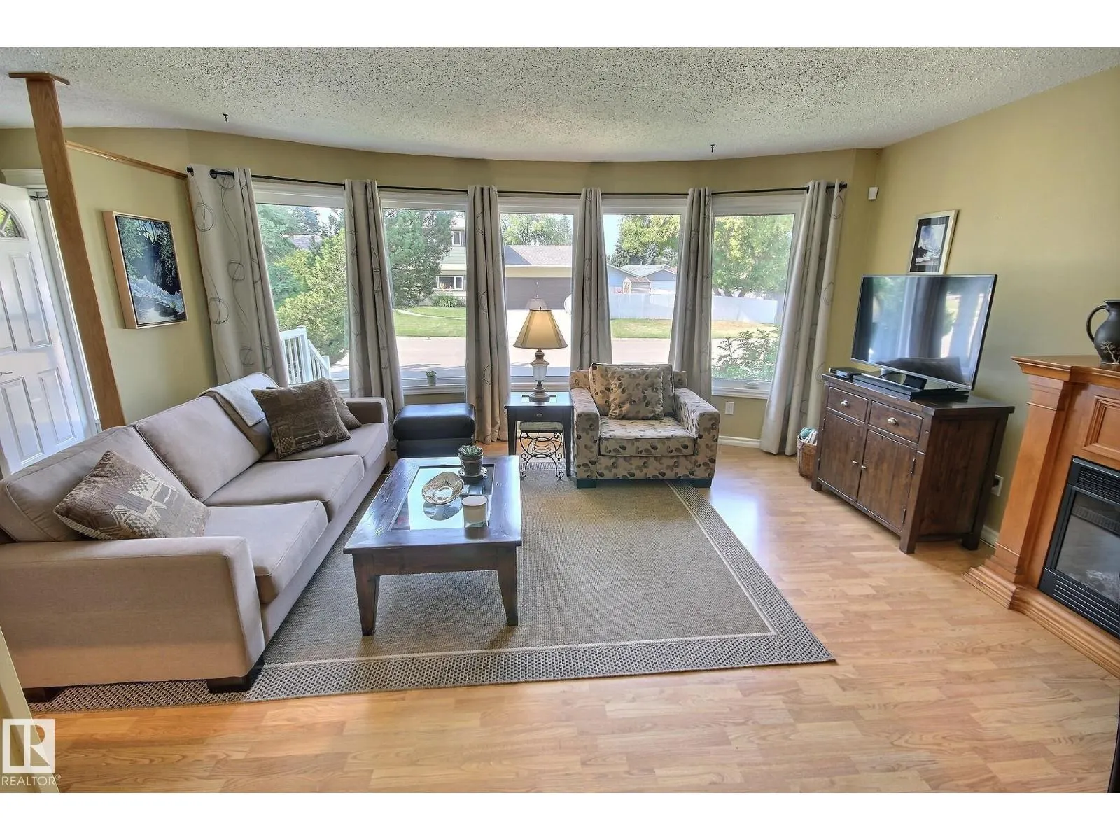 2 WASCANA ST
