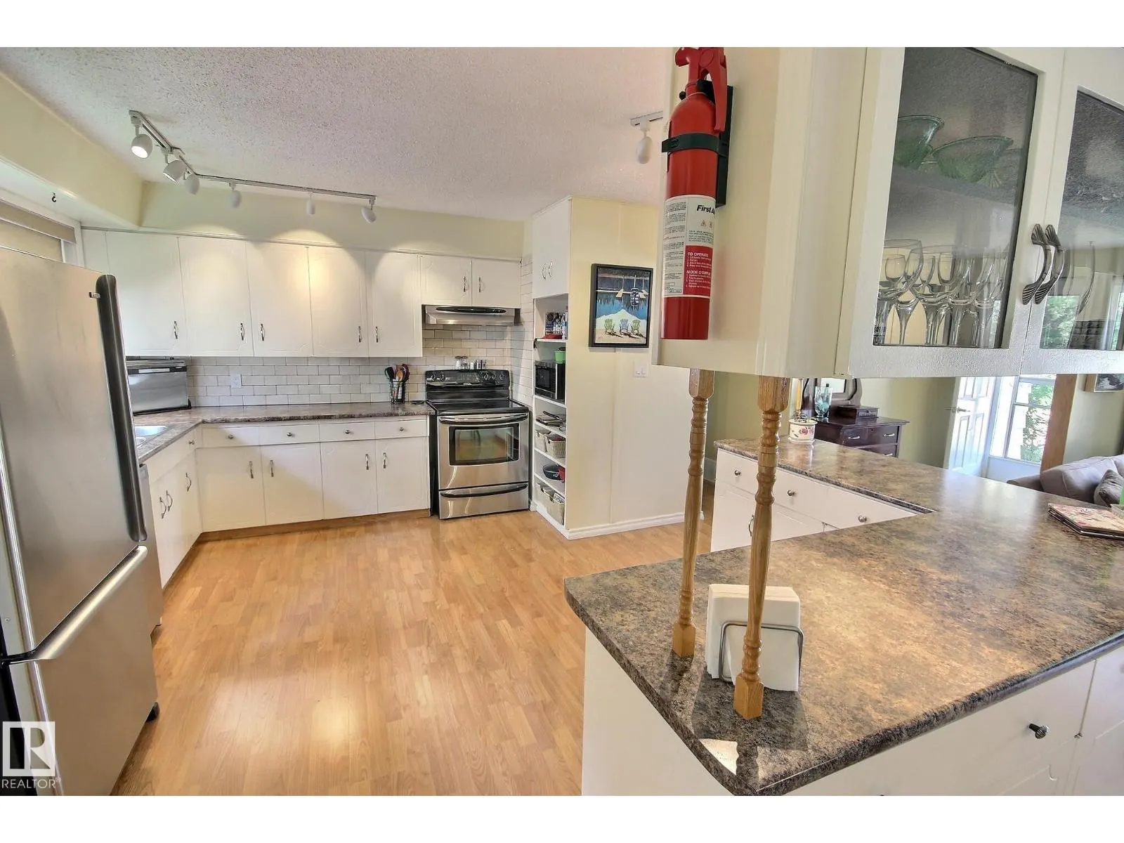 2 WASCANA ST