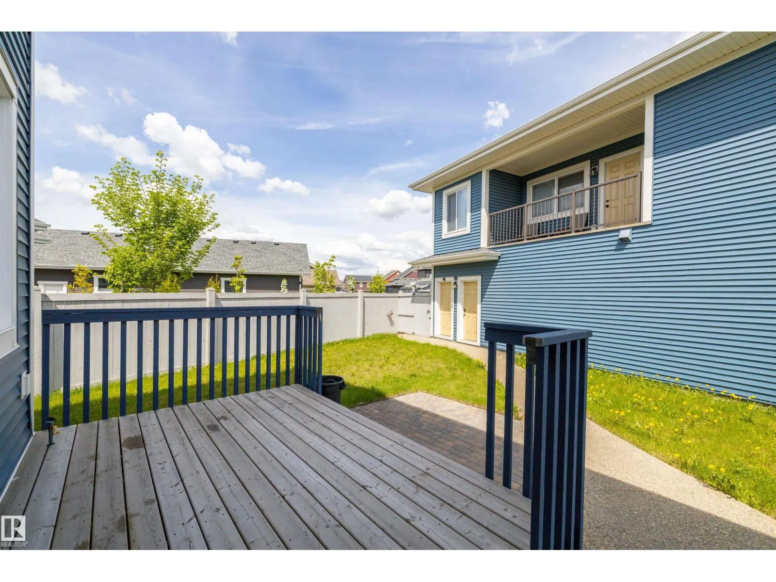 4229 VETERANS WY NW