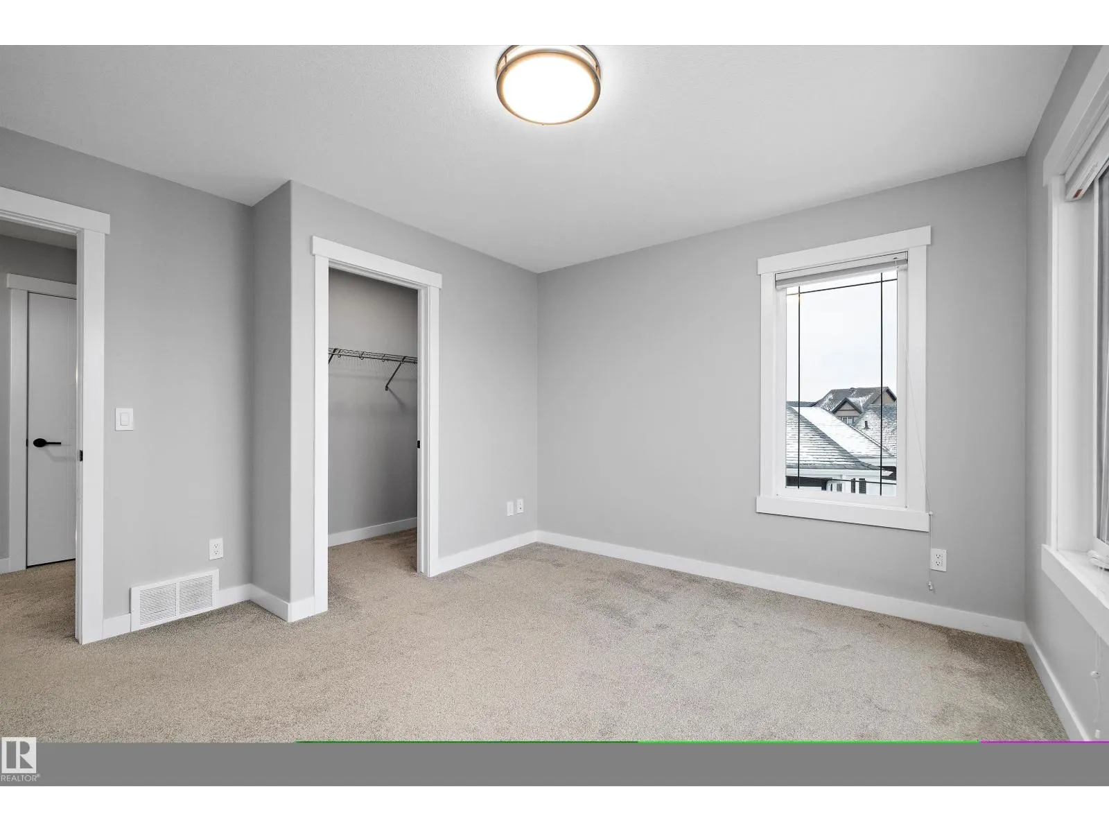 4229 VETERANS WY NW