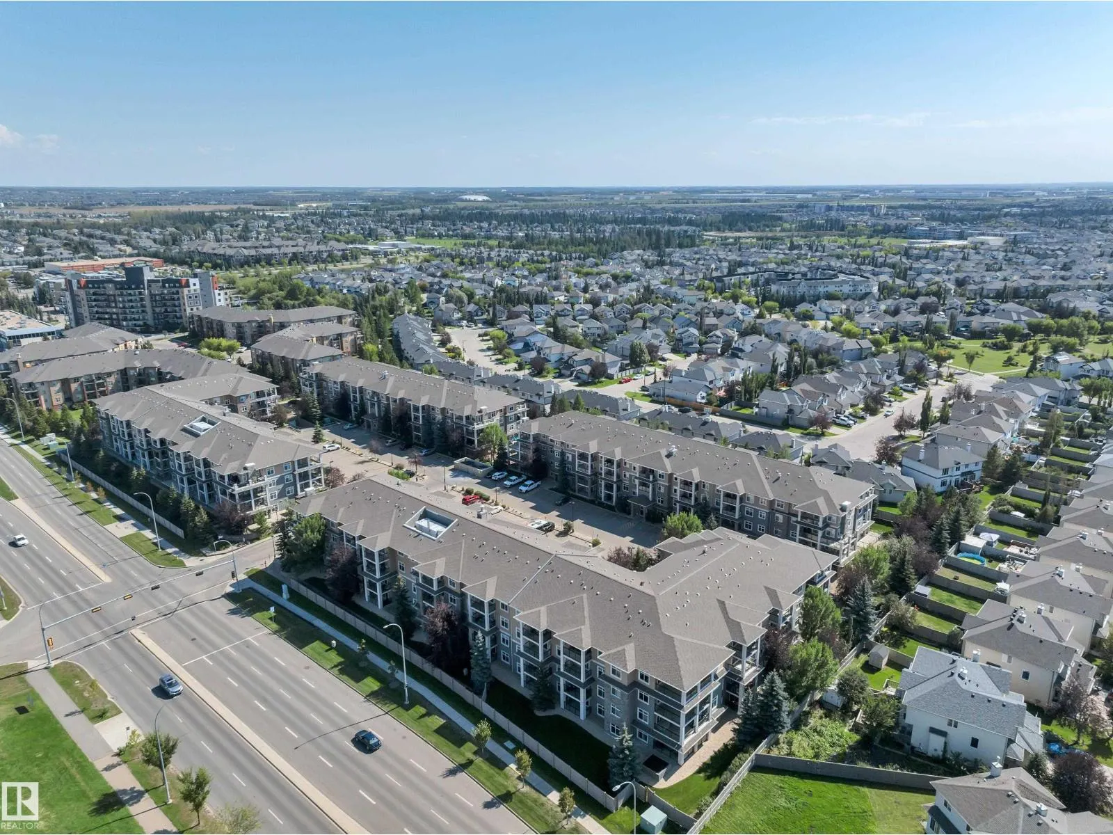 #261 11517 ELLERSLIE RD SW