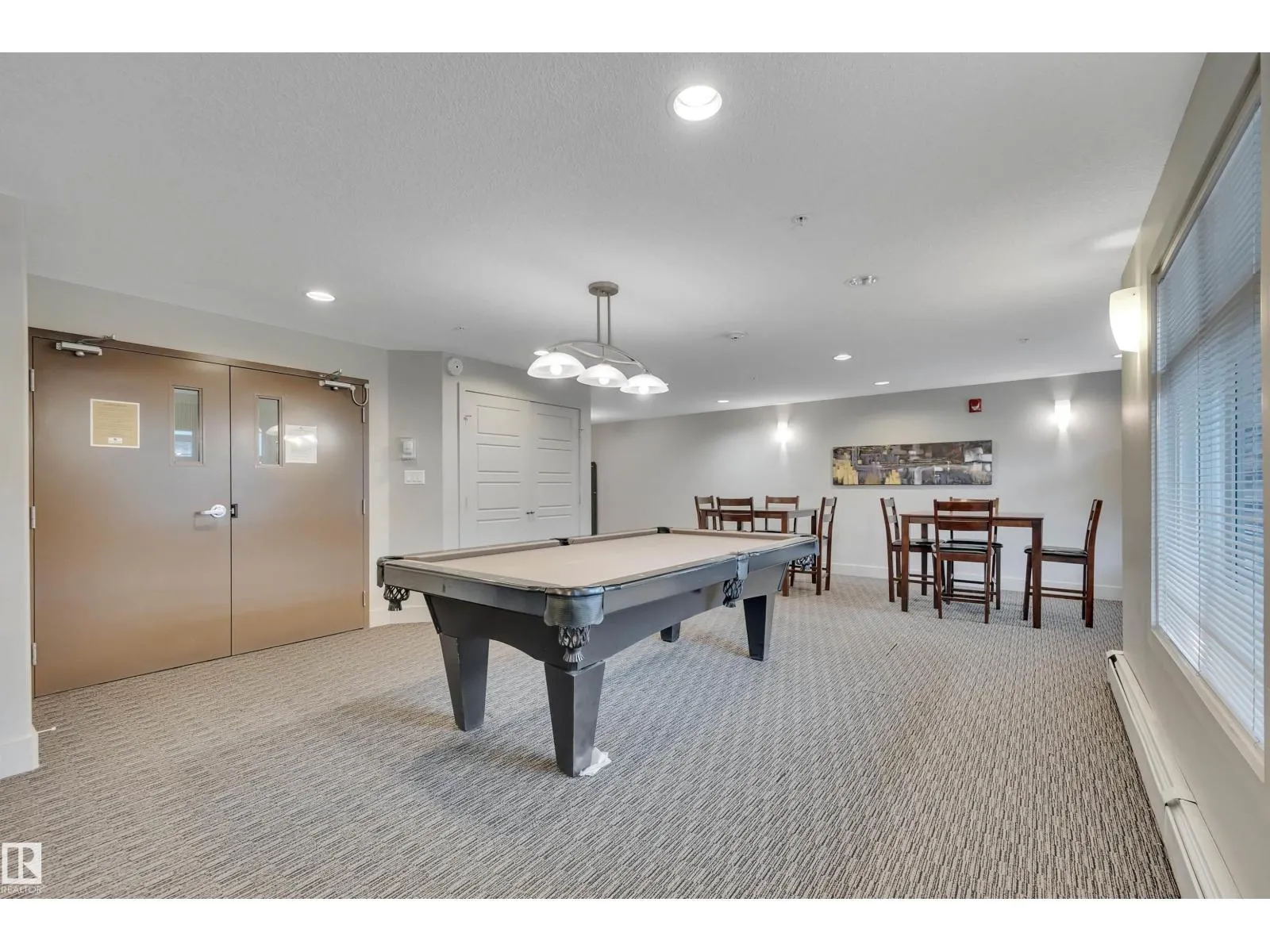#261 11517 ELLERSLIE RD SW