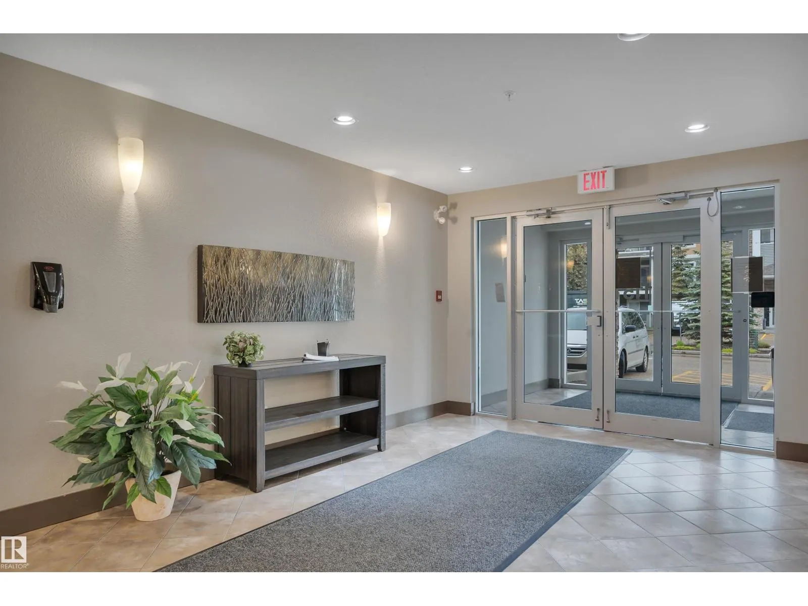 #261 11517 ELLERSLIE RD SW