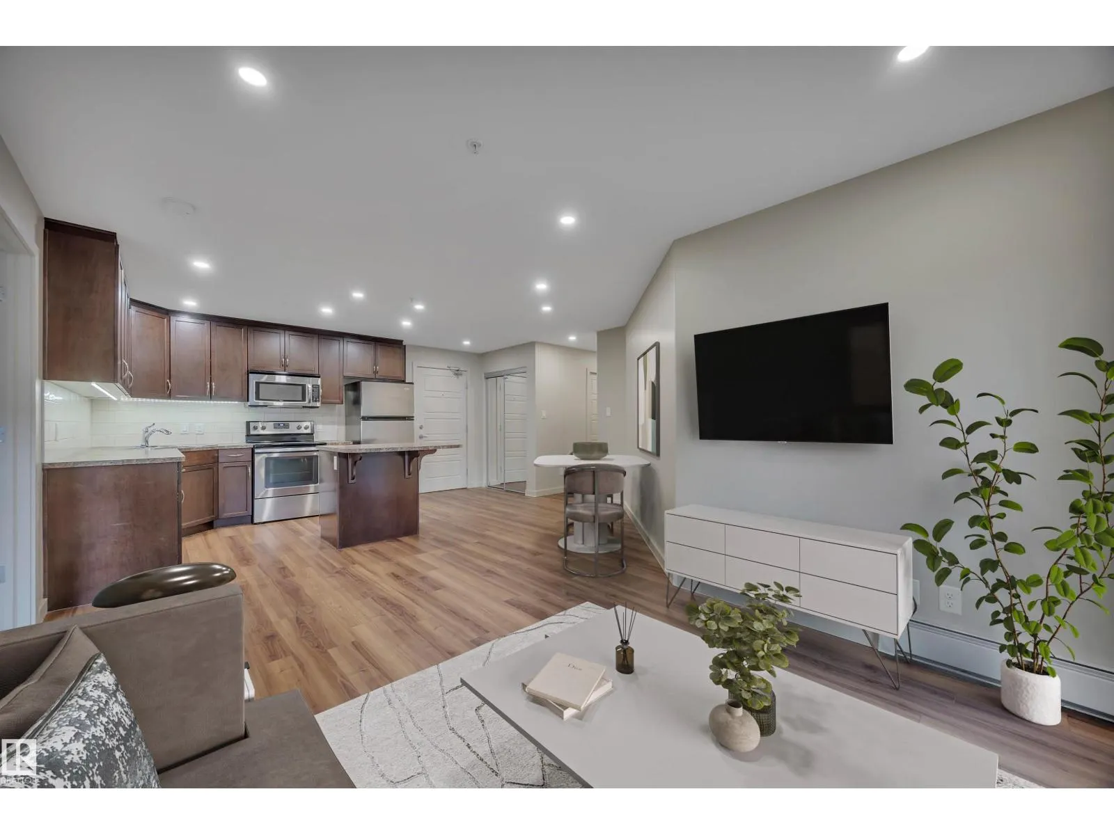 #261 11517 ELLERSLIE RD SW