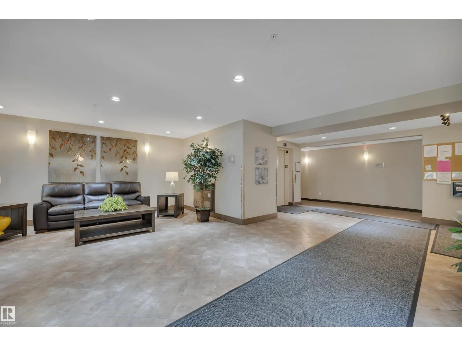 #261 11517 ELLERSLIE RD SW