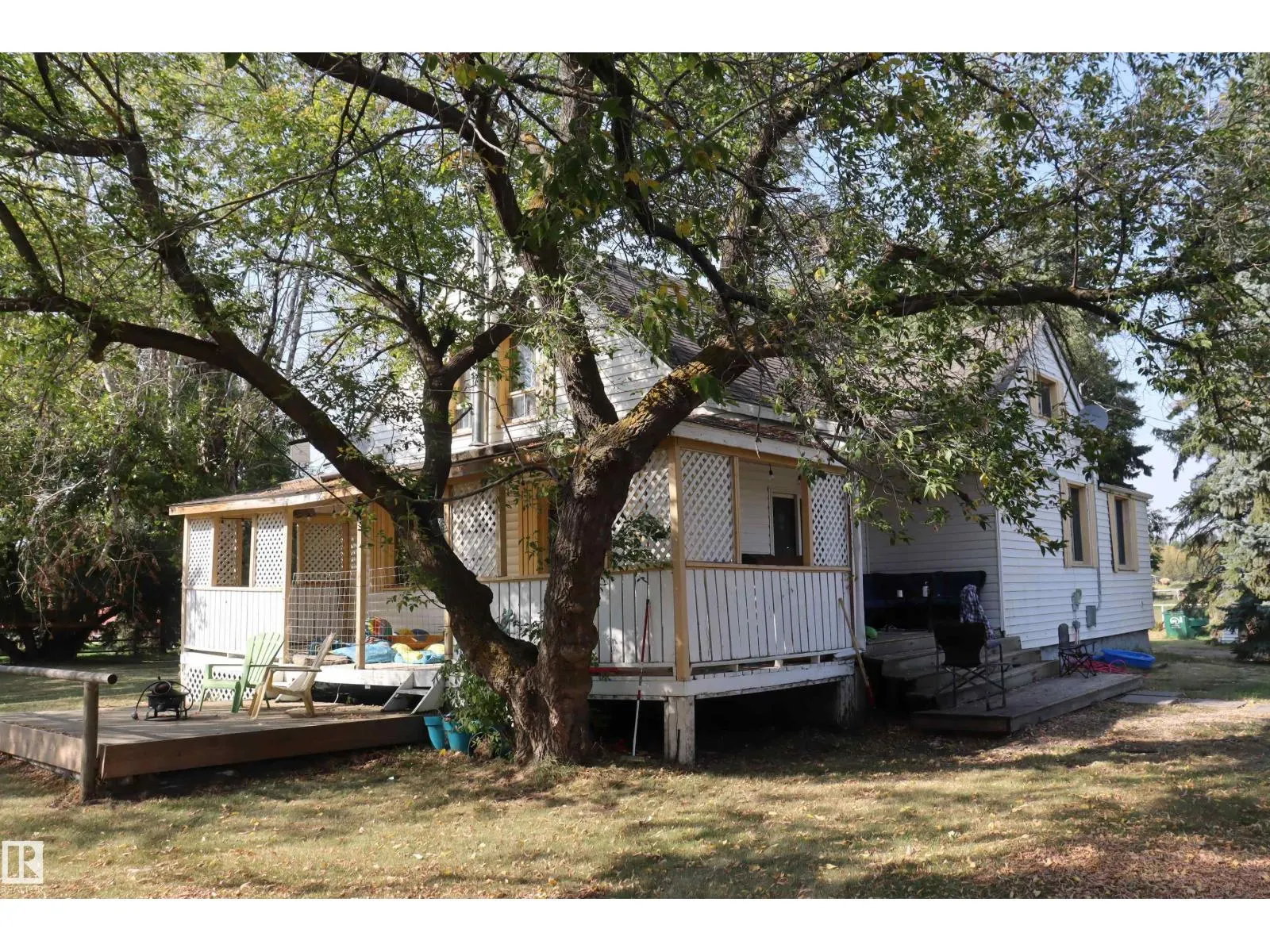 243066 Twp. Rd. 464