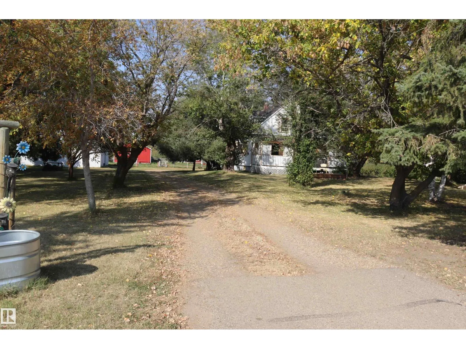 243066 Twp. Rd. 464