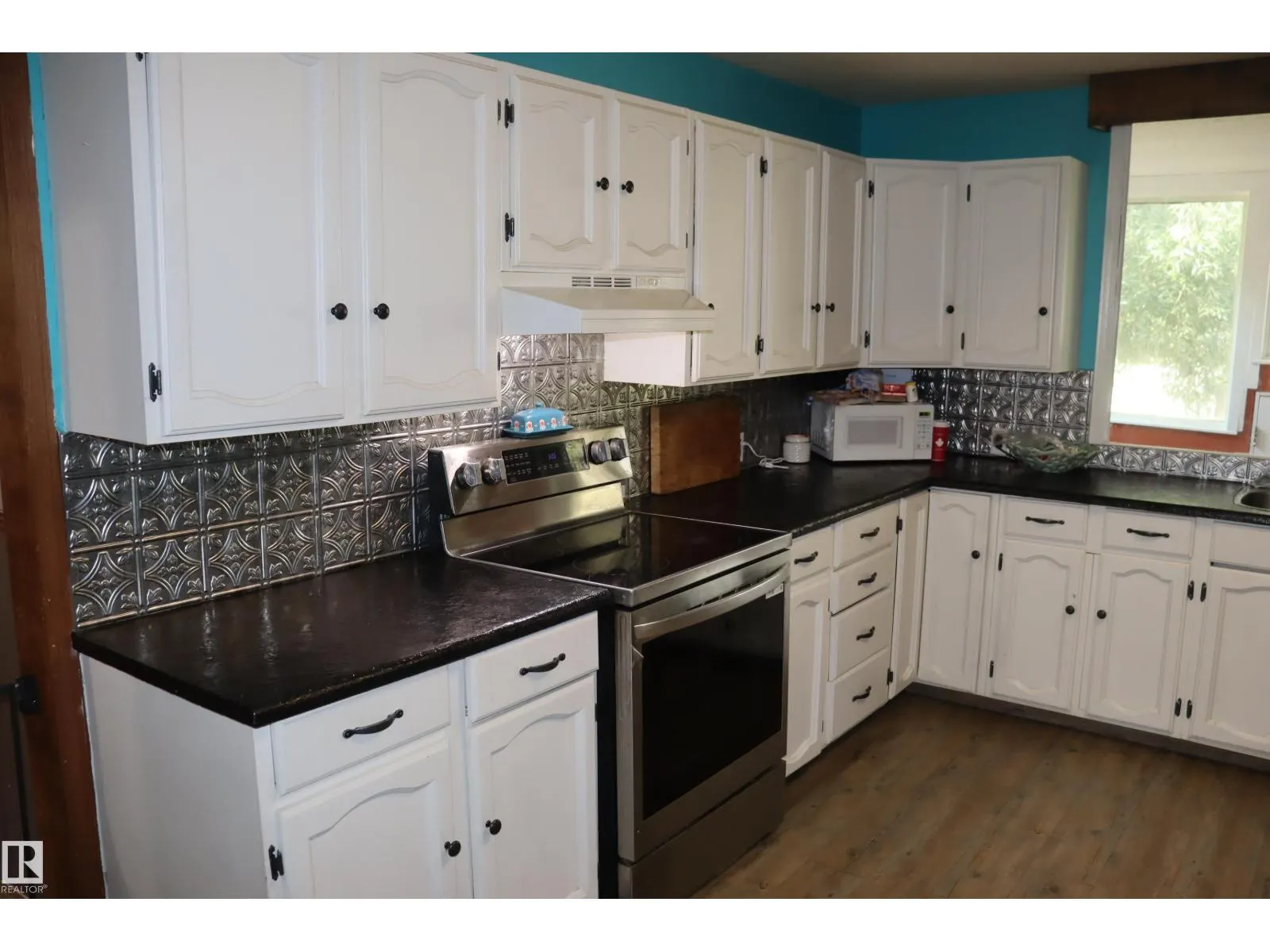 243066 Twp. Rd. 464