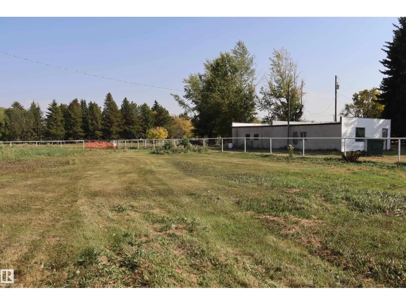 243066 Twp. Rd. 464