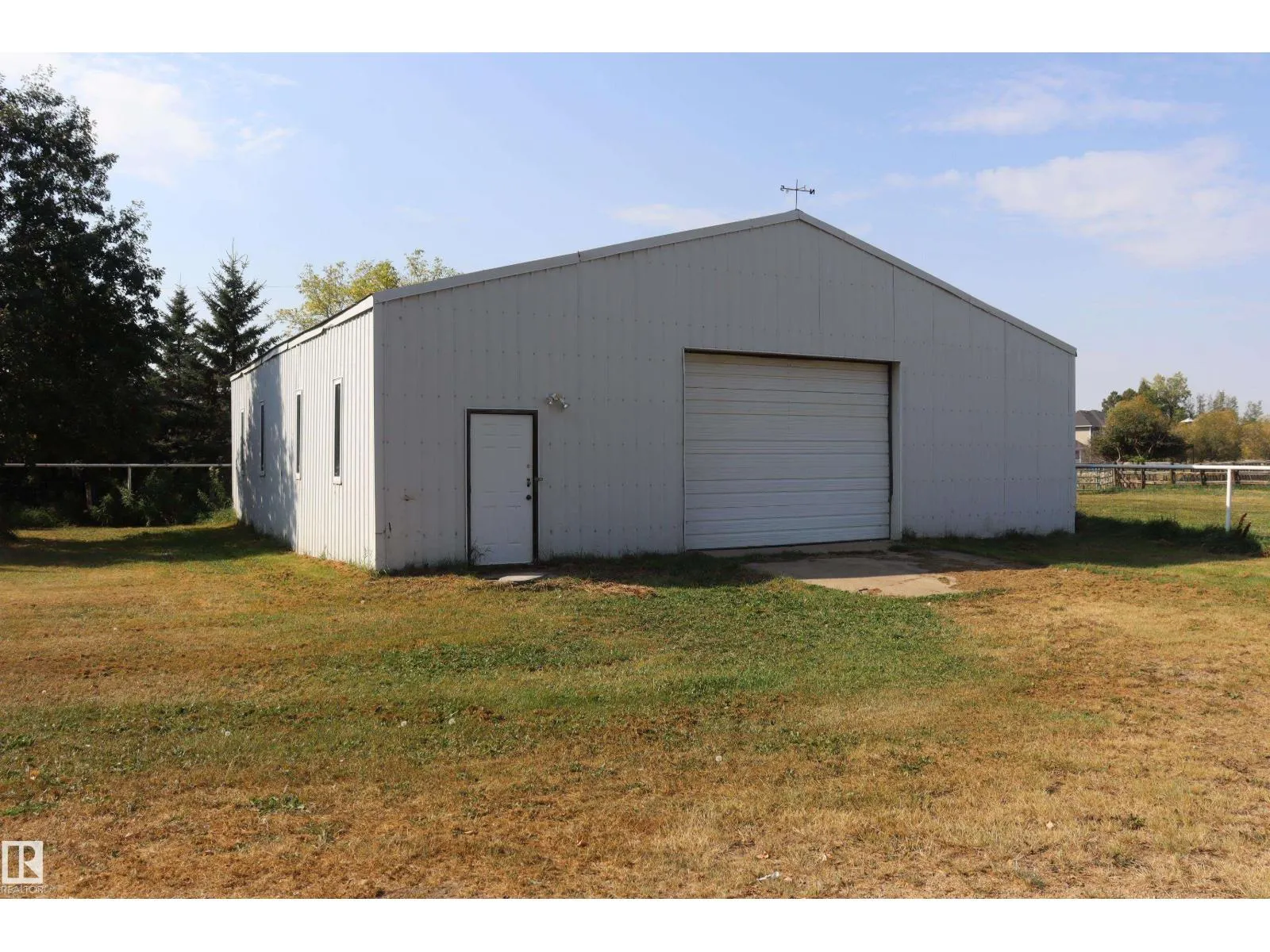 243066 Twp. Rd. 464