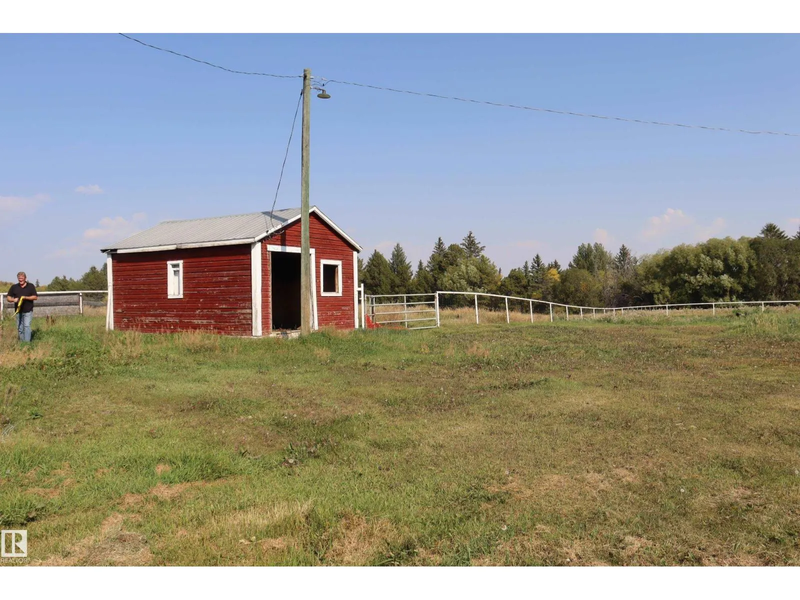 243066 Twp. Rd. 464