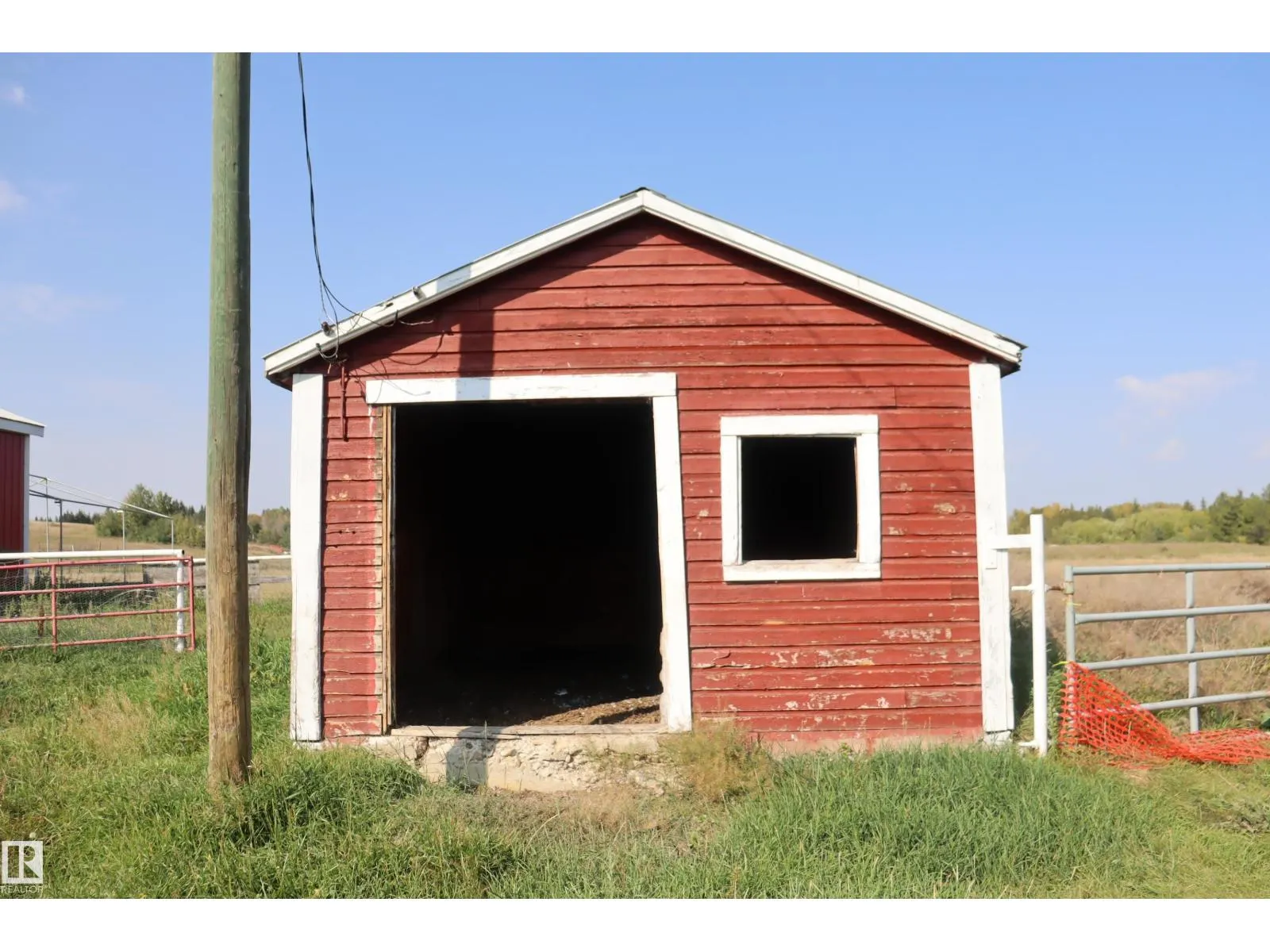 243066 Twp. Rd. 464