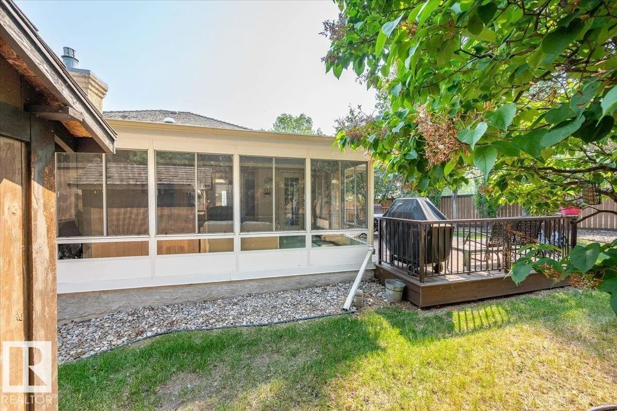 312 BURTON RD NW