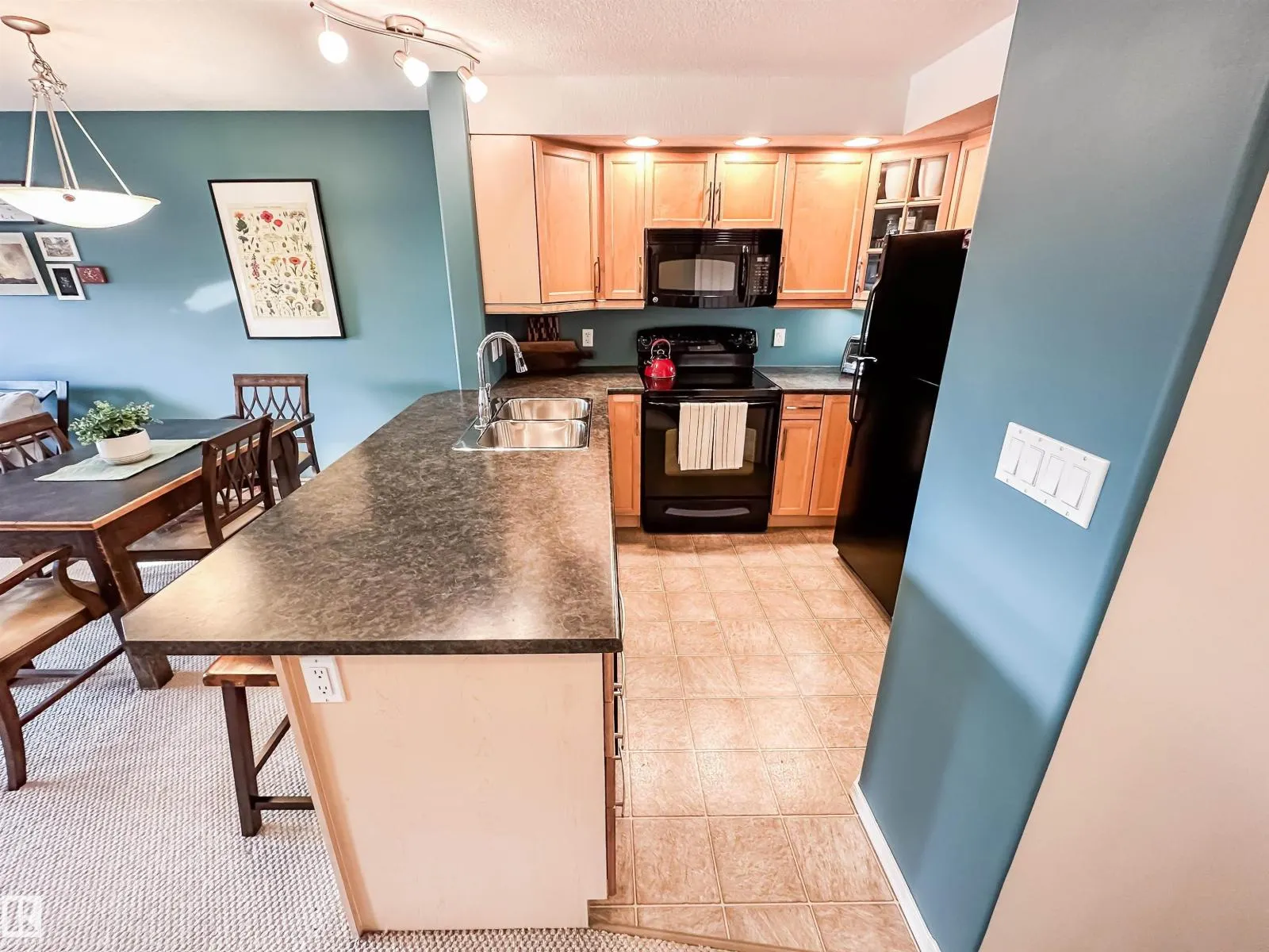 #320 1320 RUTHERFORD RD SW