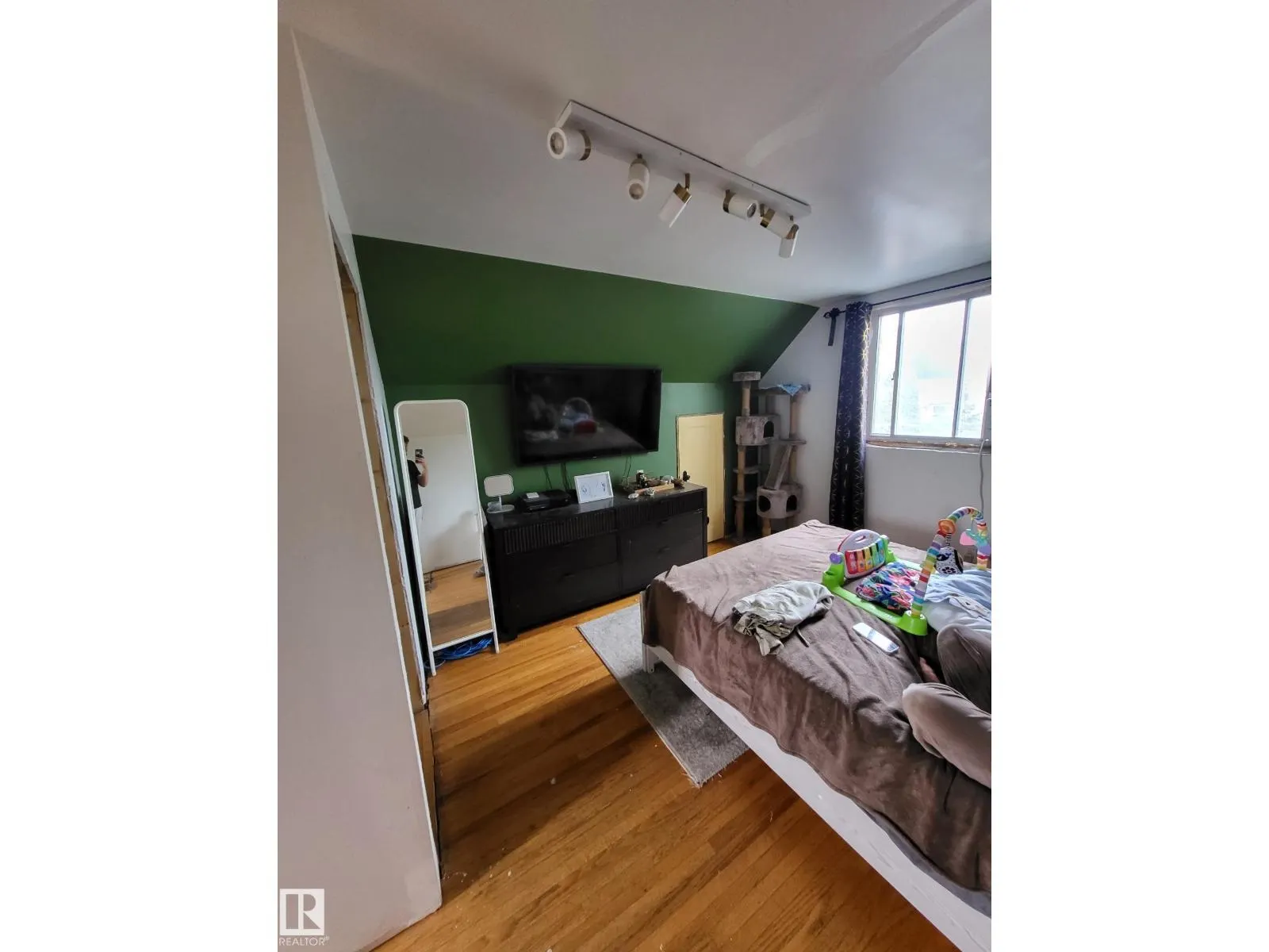 11515 101 ST NW NW