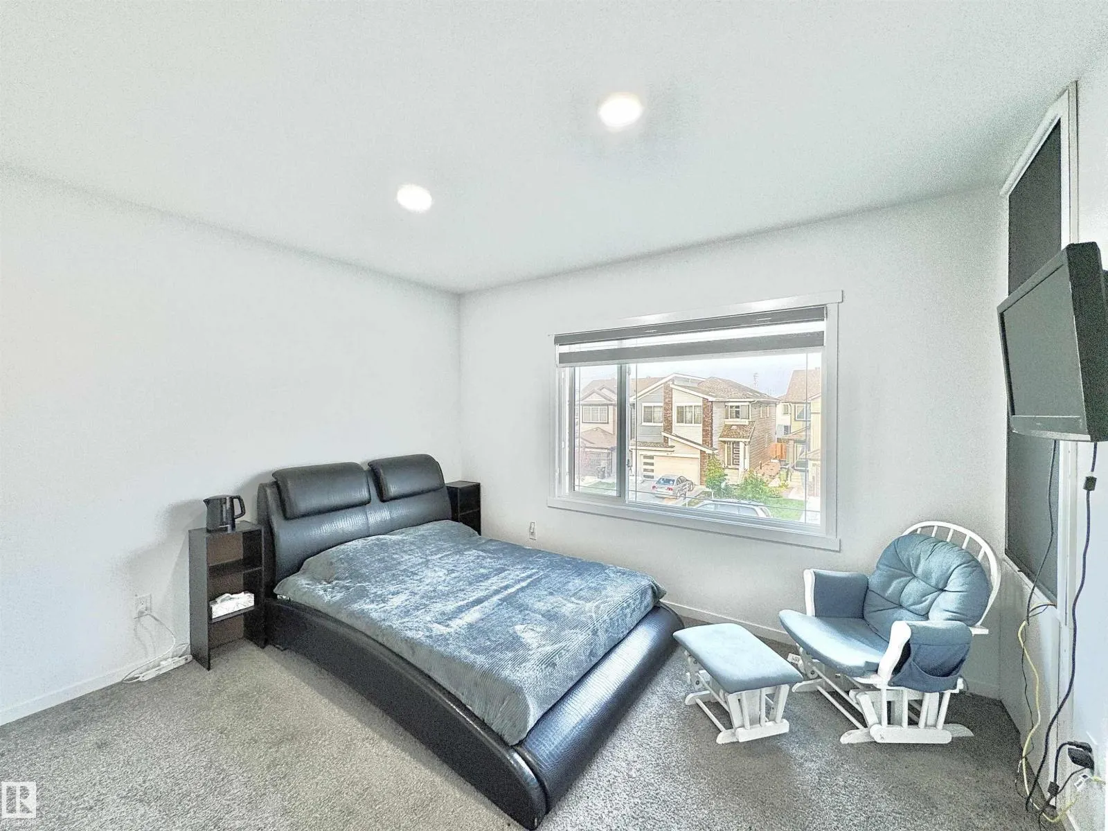 1636 14 ST NW