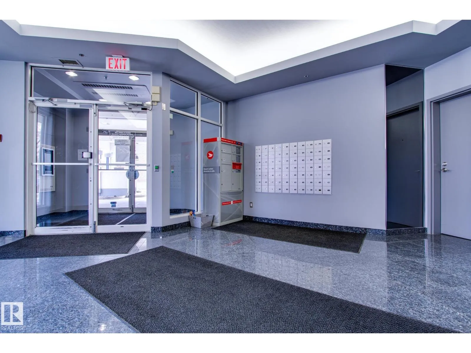 #304 10130 114 ST NW