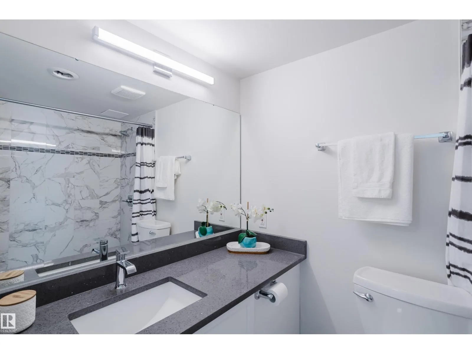 #304 10130 114 ST NW