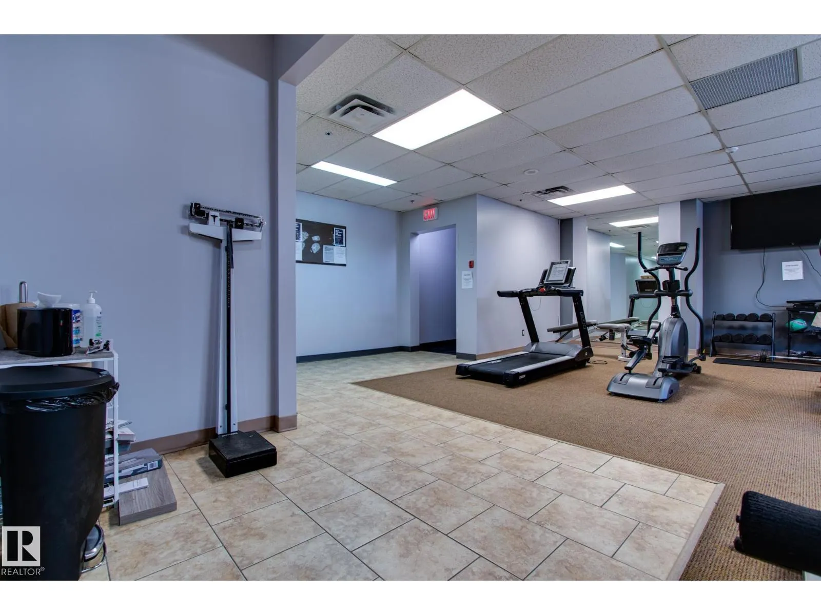 #304 10130 114 ST NW