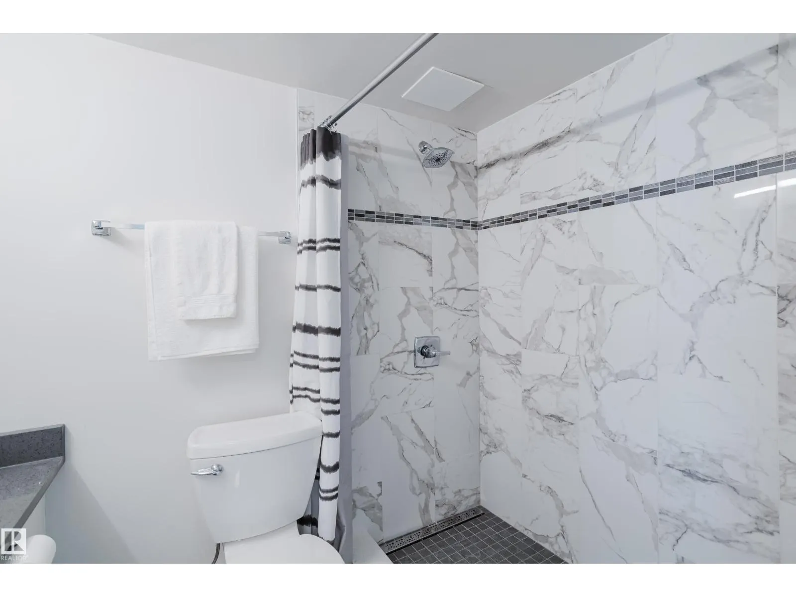 #304 10130 114 ST NW