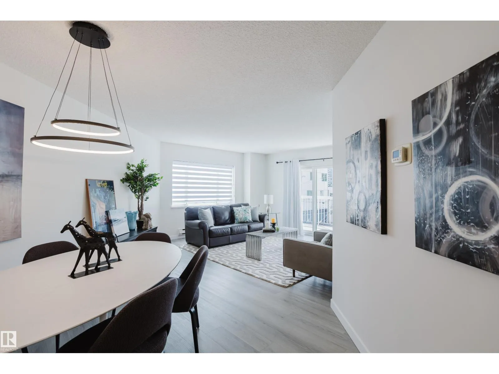 #304 10130 114 ST NW