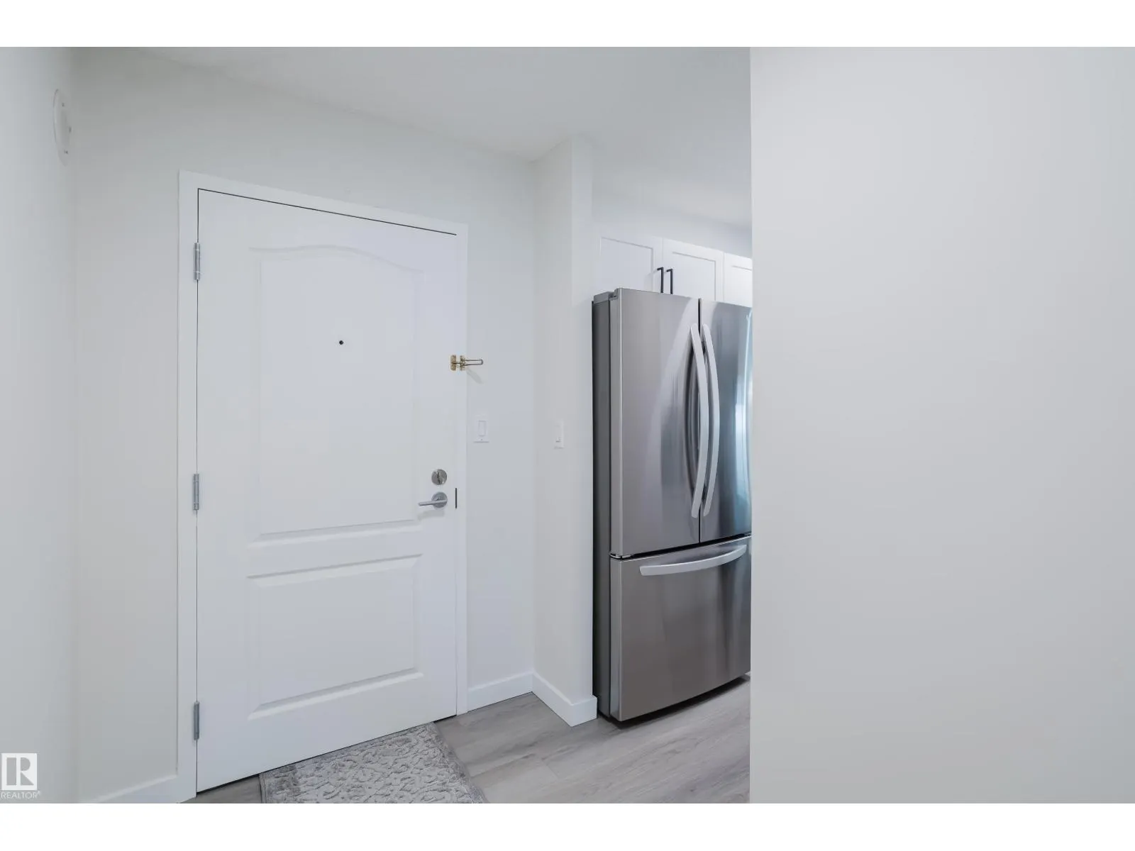 #304 10130 114 ST NW