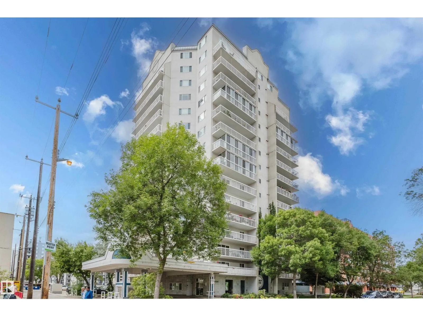 #304 10130 114 ST NW