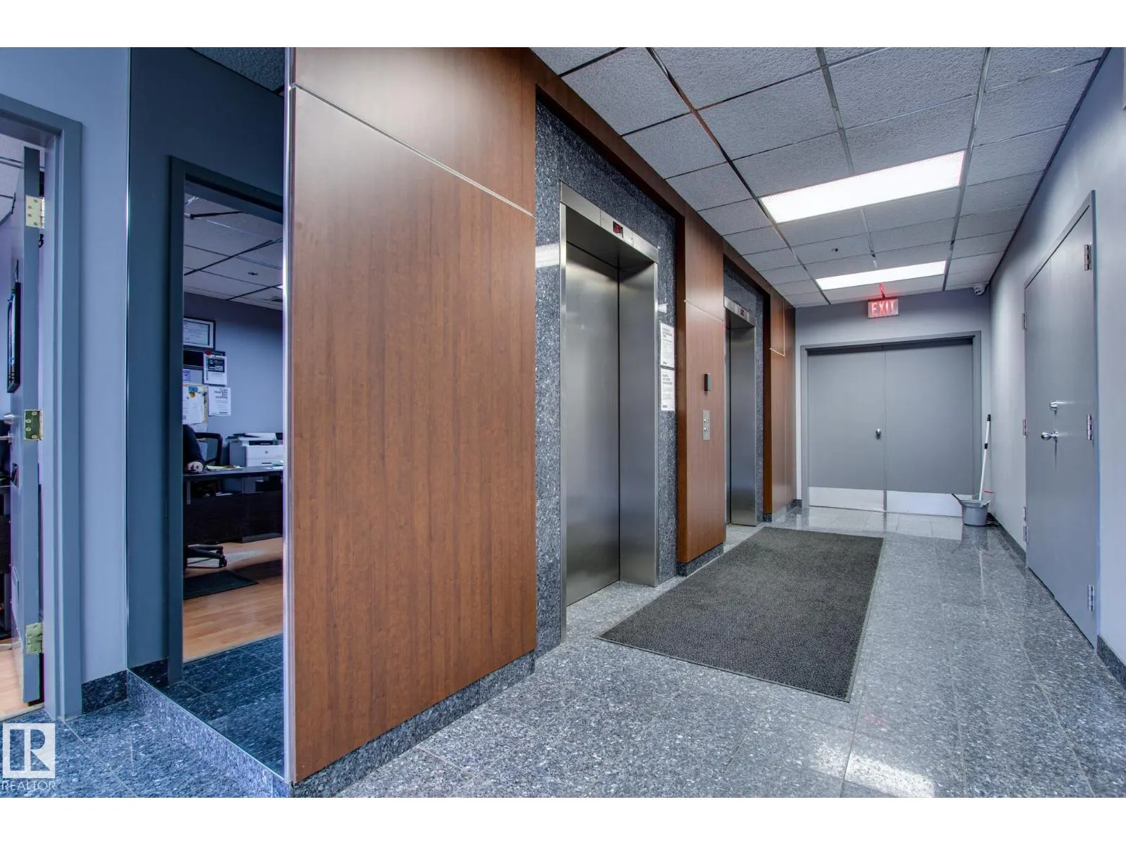 #304 10130 114 ST NW