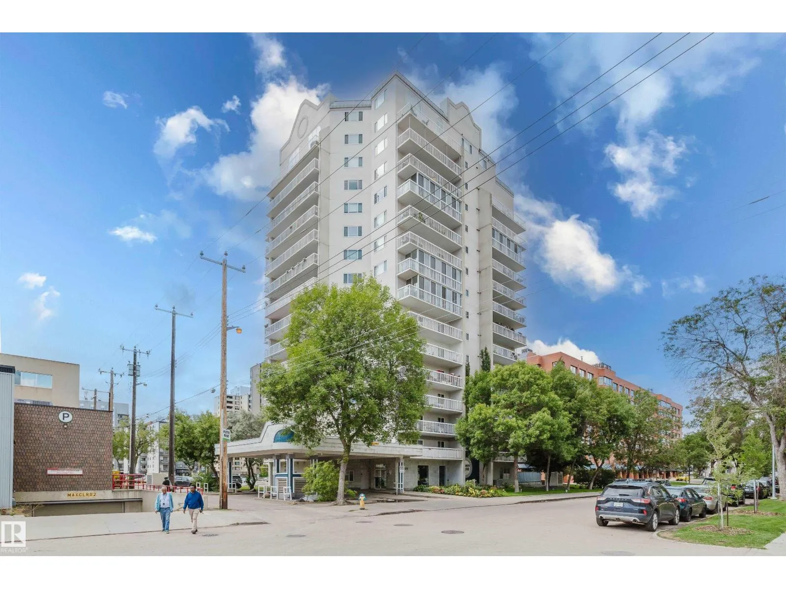 #304 10130 114 ST NW