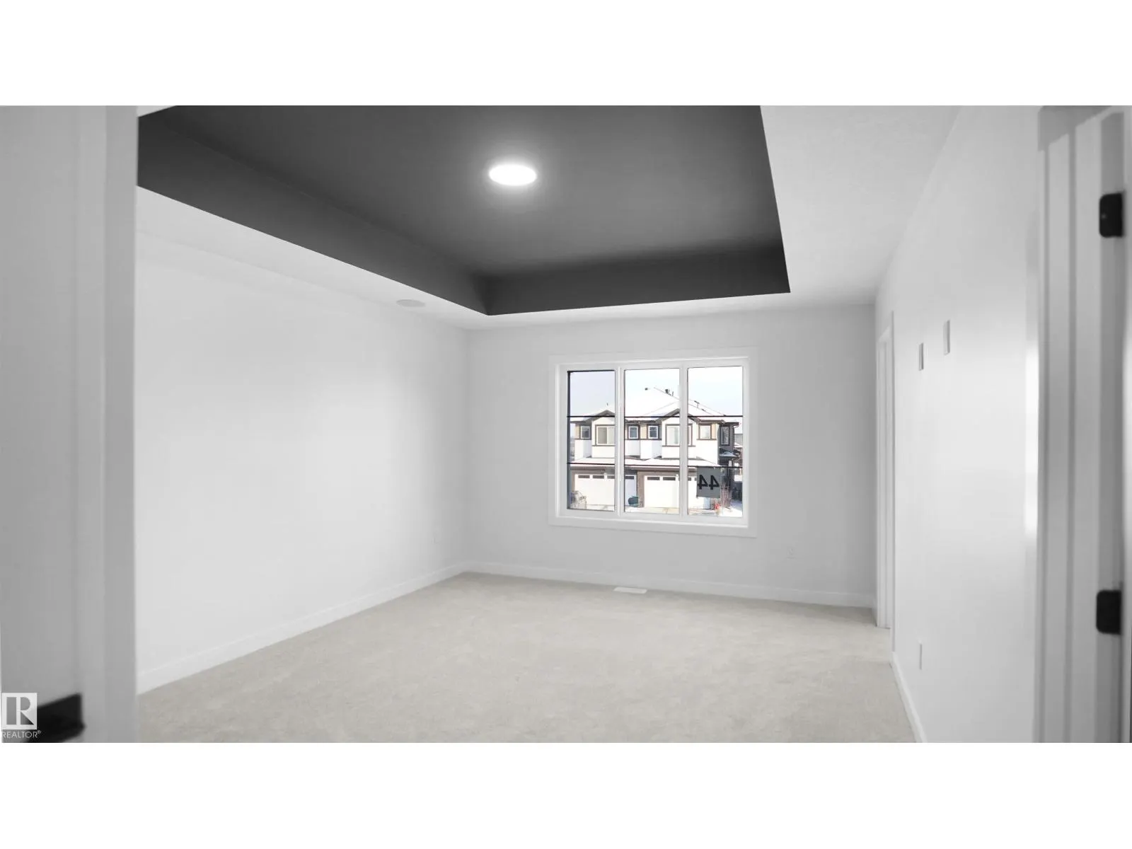 10 Axelwood Crescent