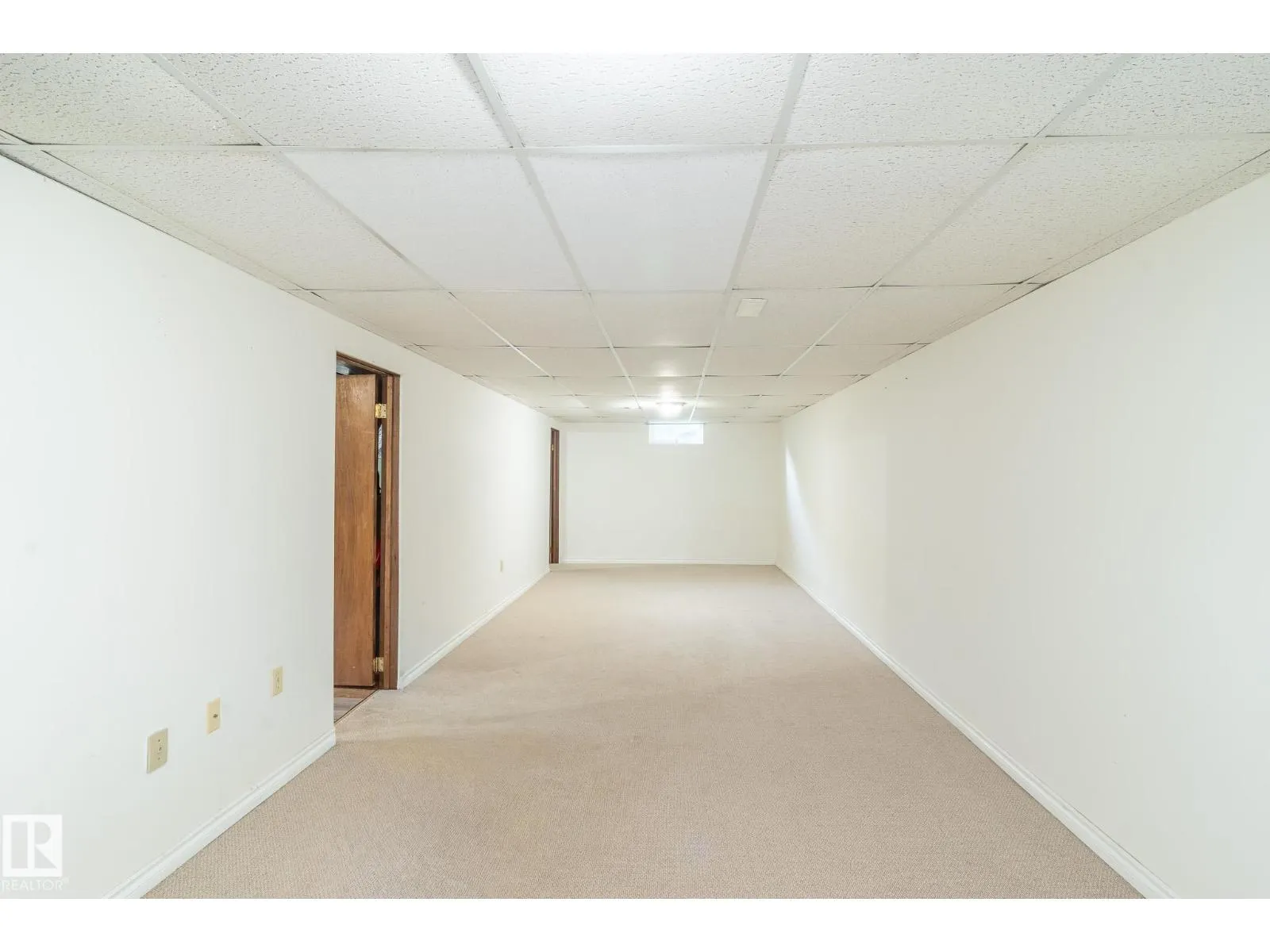 3912 52 st