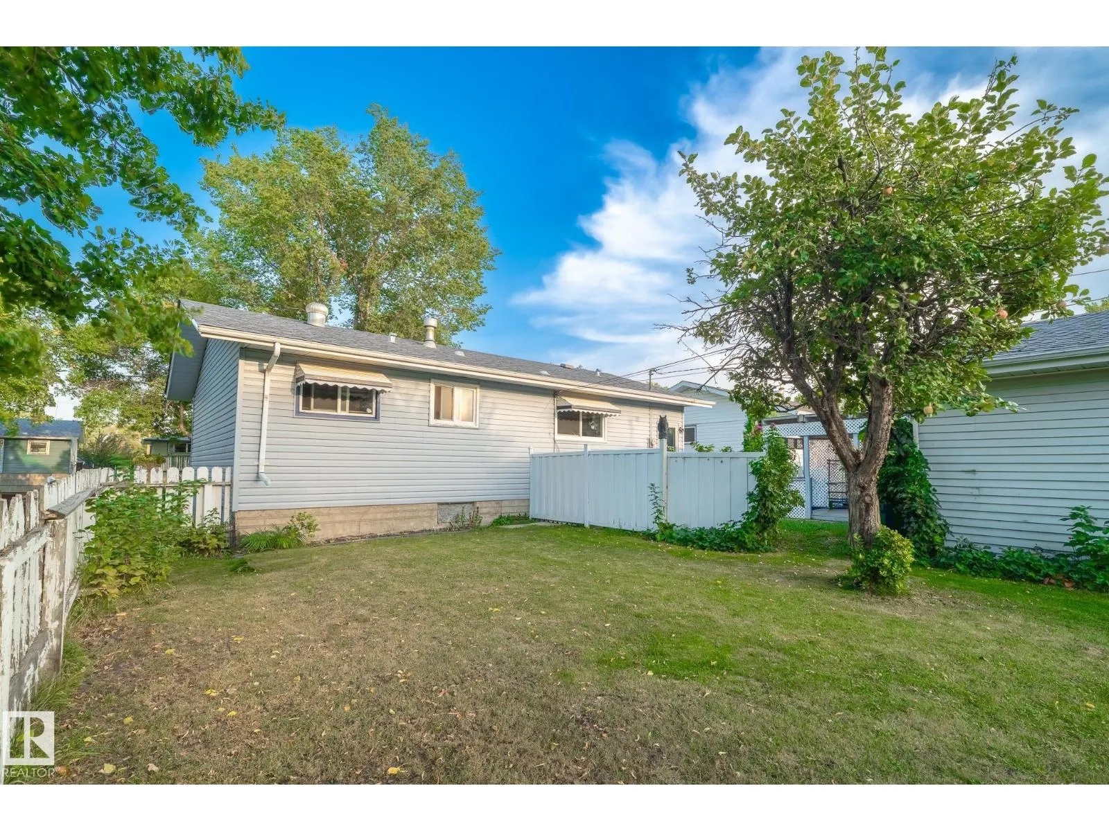 3912 52 st
