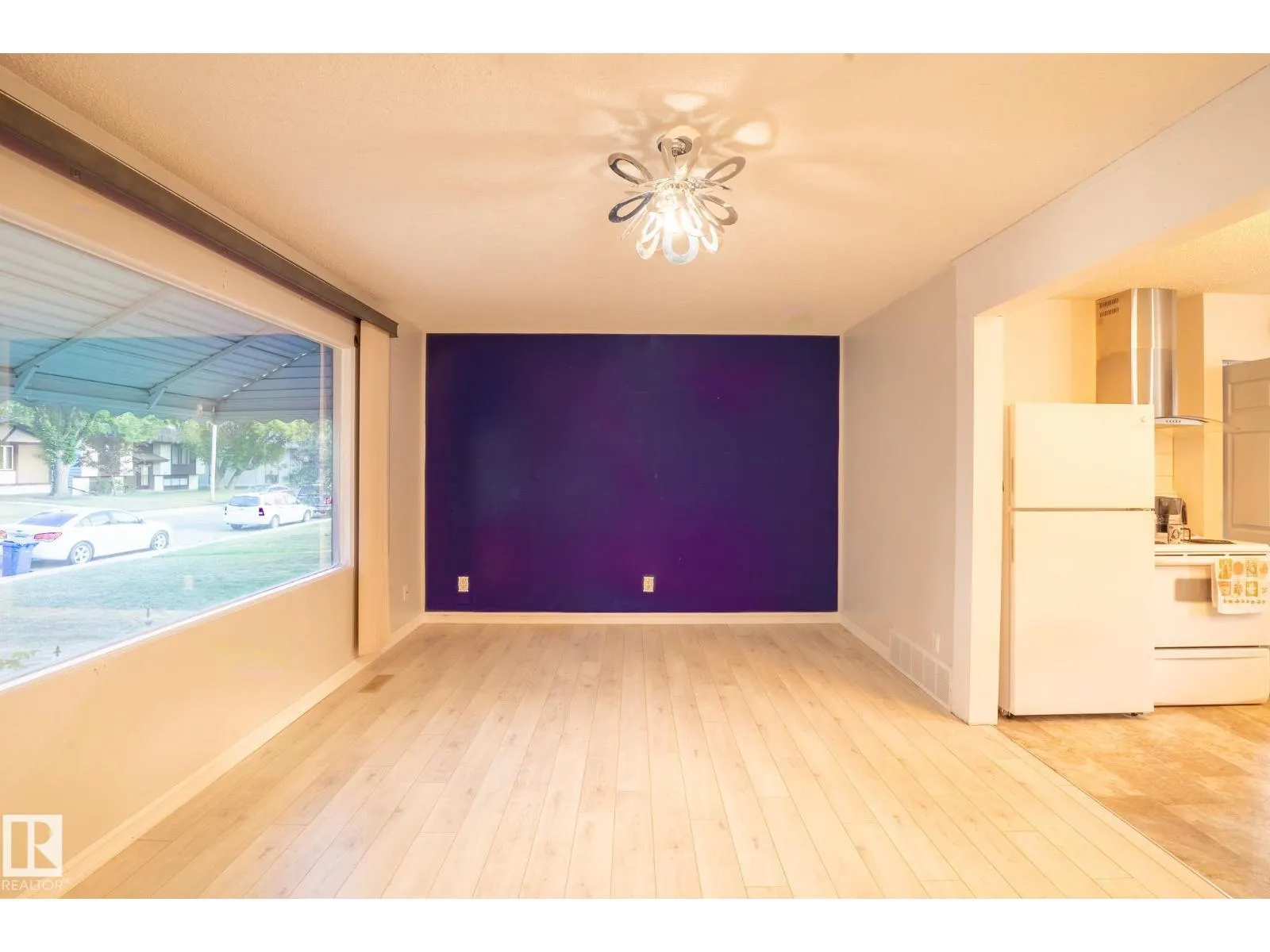 3912 52 st